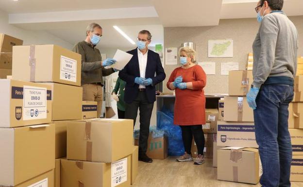 Olano asegura que la Diputación está dedicando a las residencias «toda la capacidad y la experiencia de nuestros servicios sociales»