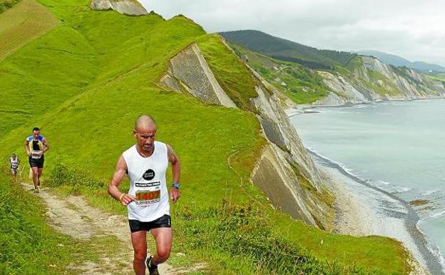 La Zumaia Flysch Trail, valedera para la Copa del Mundo, se aplaza a mayo de 2021
