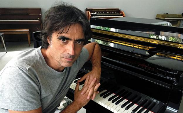 Mikel Azpiroz: «El directo es la esencia de la música, pero no sabemos cuándo volverá»