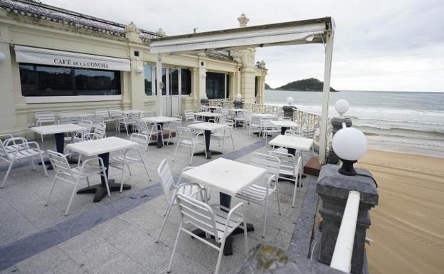 Bares y restaurantes abrirán al 30% solo sus terrazas a partir del 11 de mayo