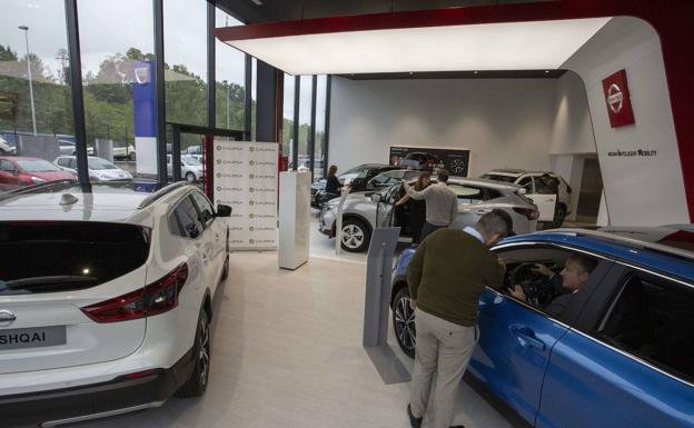 Las matriculaciones de coches en abril en Euskadi registran la peor cifra en 20 años