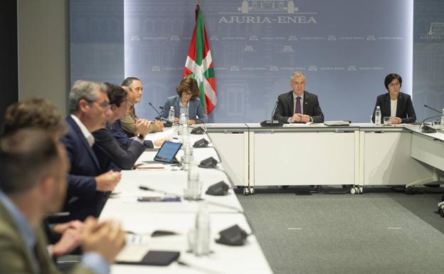 Las instituciones acuerdan que el verano cultural comience el 1 de junio