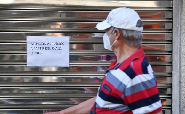Elogio del bar de la esquina y de la tienda del barrio (y de la Artesana y de 'The Good Fight')