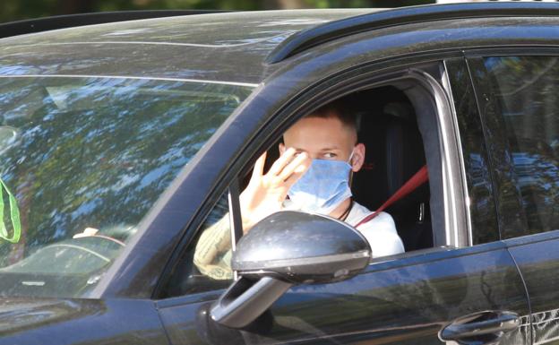 Álex Remiro, en cuarentena por precaución