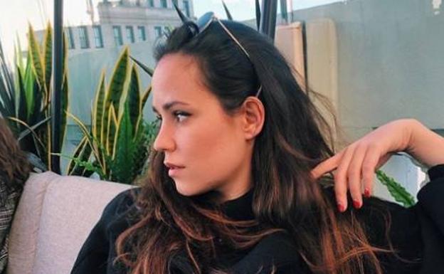 Así es Carolina Monje, diseñadora de moda y apoyo incondicional de Álex Lequio hasta su fallecimiento