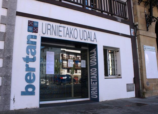 Bertan reabre sus puertas aunque prioriza el servicio telemático