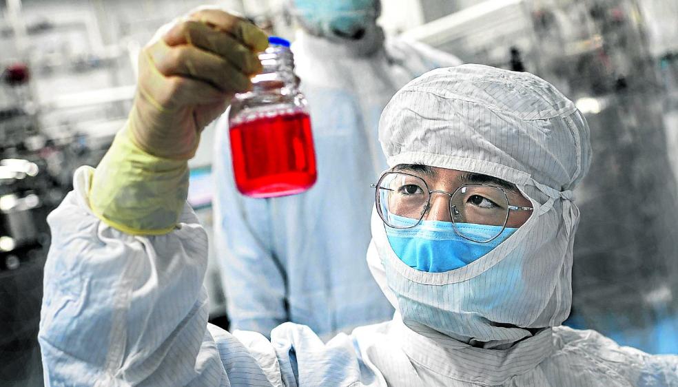 Las pruebas en humanos en la carrera hacia la vacuna