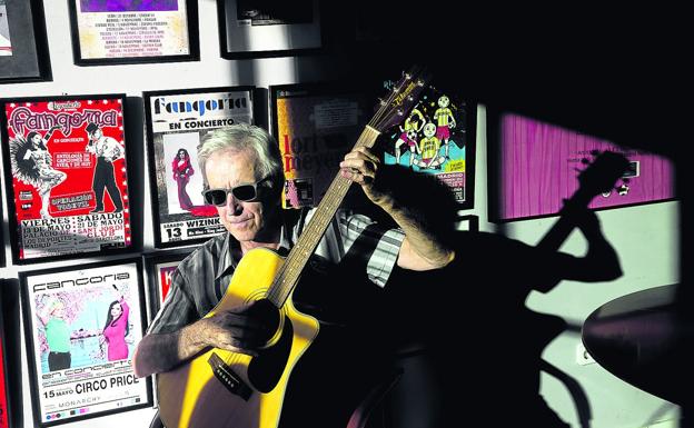 Kiko Veneno: «Me llevo muy bien con las máquinas»