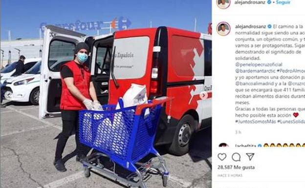 El gesto solidario de Penélope Cruz, Bardem, Almodóvar y Sanz