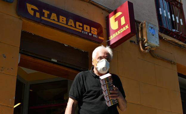 Osakidetza ofrecerá ayuda telemática para dejar de fumar