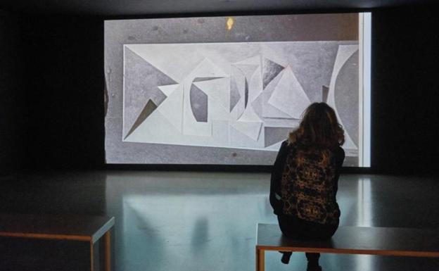 Artegunea reabre la muestra sobre Nestor Basterretxea