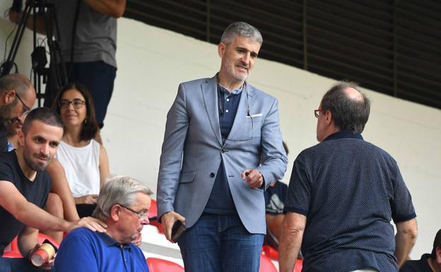 Olabe se implica en la Real femenina para avanzar en su profesionalización