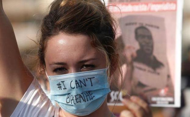 'Black Lives Matter': la moda se tiñe de negro en contra del racismo