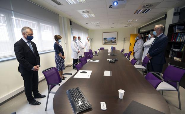 Minuto de silencio en las instituciones vascas por las víctimas del coronavirus