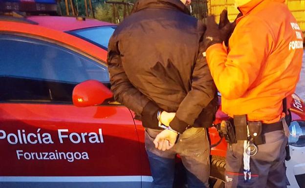 Detenido en Sunbilla cuando huía a Rumanía para evitar la cárcel por una agresión sexual a una menor en Pamplona