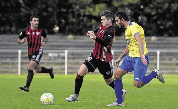 Estrada, Galarza y Garrido no continúan en el Real Unión