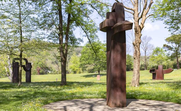 Mireia Massagué: «Reabrimos Chillida Leku en su mejor momento: es una invitación a la vida»