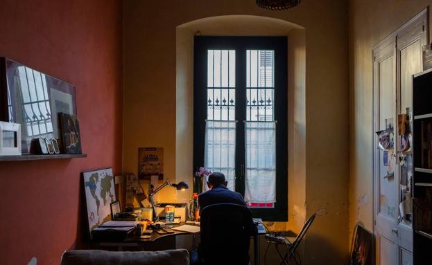 El Gobierno Vasco extiende el teletrabajo hasta septiembre para 1.400 de sus funcionarios