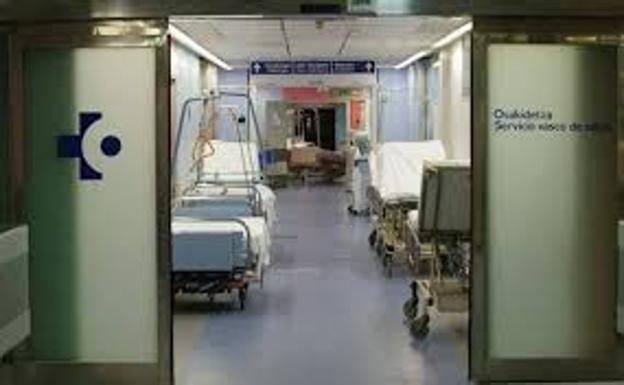 SATSE denuncia el cierre de 837 camas en Euskadi «cuando la COVID-19 sigue y es posible una nueva oleada»