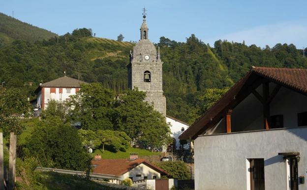 Un paseo por Gipuzkoa: Reinas y curas guerrilleros