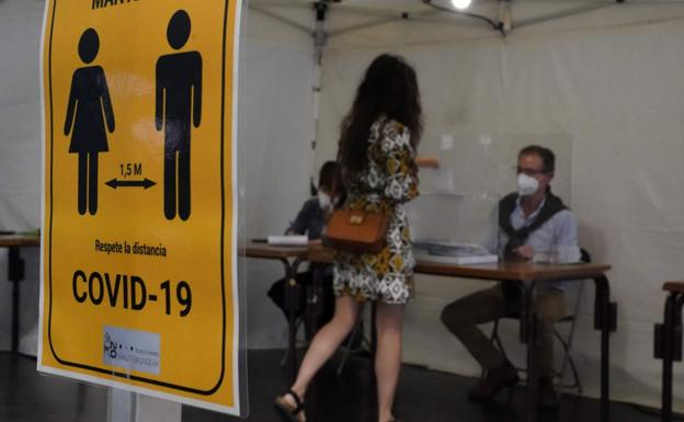 Ordizia planta cara al virus en las urnas