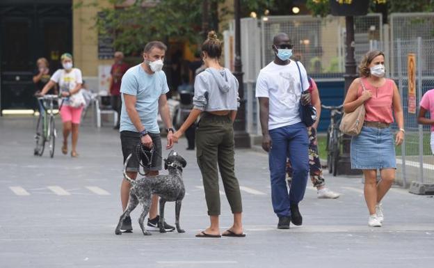 Euskadi estudia extender el uso obligatorio de la mascarilla como ya han hecho diez comunidades