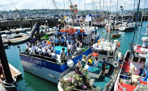 Suspendida la procesión marítima de la Virgen del Carmen por el Muelle y la bahía de La Concha de Donostia