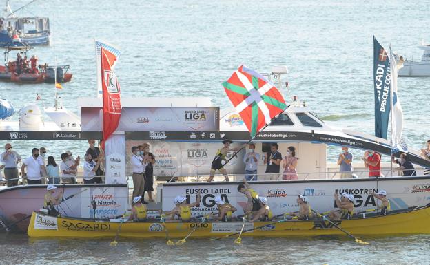 Orio impone su silencio para acallar las dudas