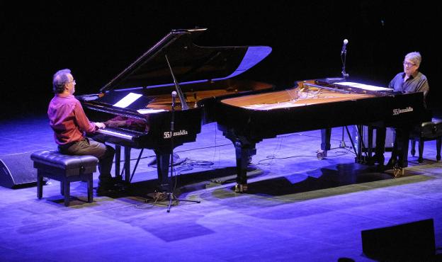 Merecidísimo empate a cuatro manos