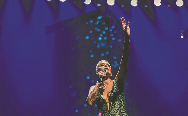 «Amália solo hay una; está entre las mejores voces de todos los tiempos»