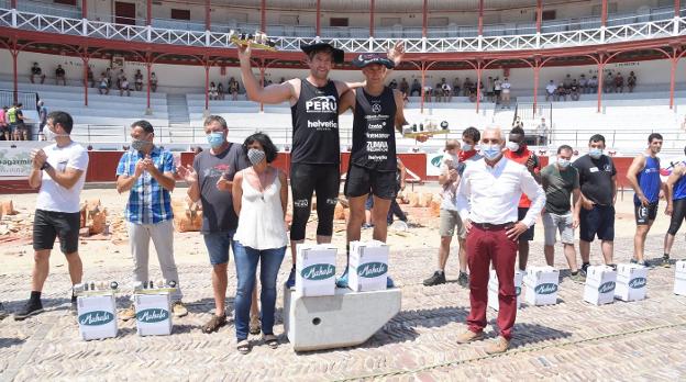 Arria V e Izeta VI son la primera pareja campeona