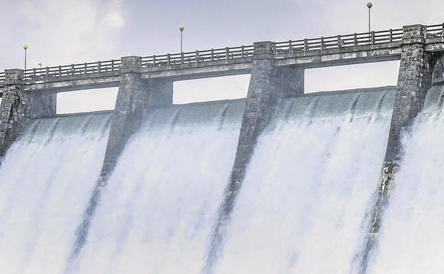 Un estudio de la UPV aboga por reutilizar el agua para generar más electricidad