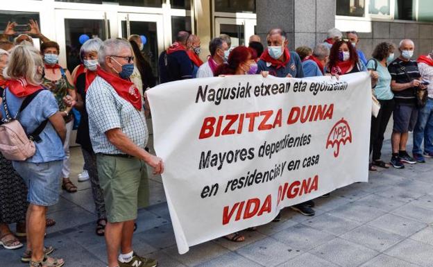 El Movimiento de Pensionistas de Euskadi llevará al TSJPV su denuncia de «negligencias» en residencias