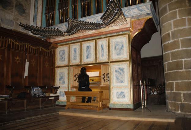 Loreto Aramendi, Pedro Miguel Aginaga eta Pablo Mezzelan, Udako Musikaldiaren hasieran