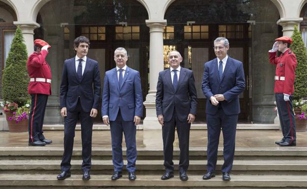 Euskadi se desmarca del acuerdo de financiación de los ayuntamientos del Estado