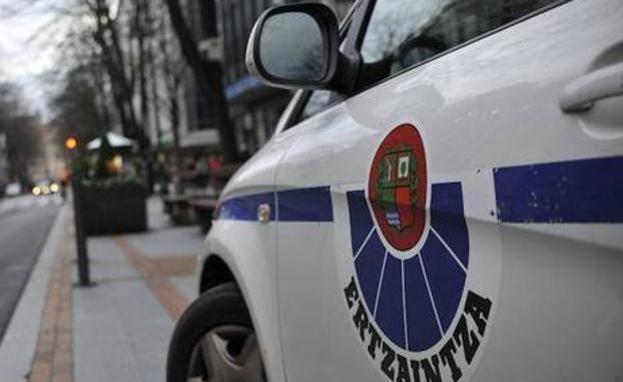 Detenidos dos jóvenes por el robo con fuerza en un bar de Ordizia tras ser interceptados sin mascarilla en un tren