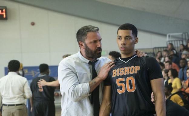 Llegan estrellas a los cines con Ben Affleck y Kristin Scott Thomas