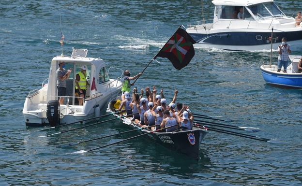 Pedreña aprieta en Getaria y San Pedro se gusta de escolta