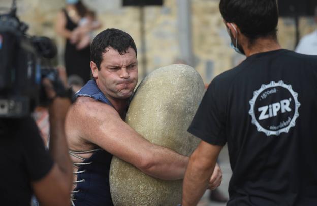 Eizmendi sigue su idilio con la Igeldoko Harria