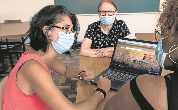 3.000 escolares han recibido recursos tecnológicos para esquivar la brecha digital