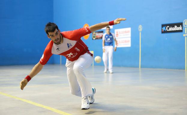 Victoria de Ezkurdia y Aranguren en Elgoibar (22-15)