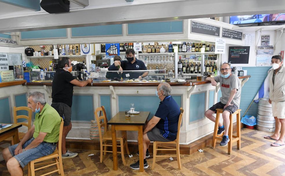 «El poteo en cuadrilla se ha acabado»