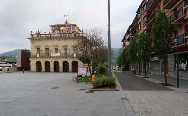 La plaza San Juan de Irun donde su ubica el bar Gaztelumendi/