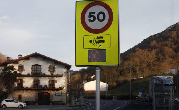 La N-121-A dejará de pasar por el centro de Olave y Ventas de Arraitz