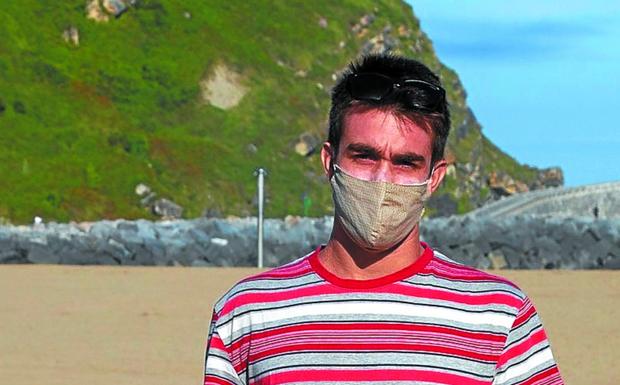 «En la playa las heridas me pican, es mi día a día»