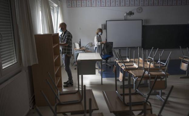 El Gobierno Vasco «se empleará a fondo» para evitar la huelga de enseñanza y se abre a «retocar» el protocolo