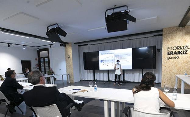 La red de I+D+i de Gipuzkoa incorpora cinco talentos científicos
