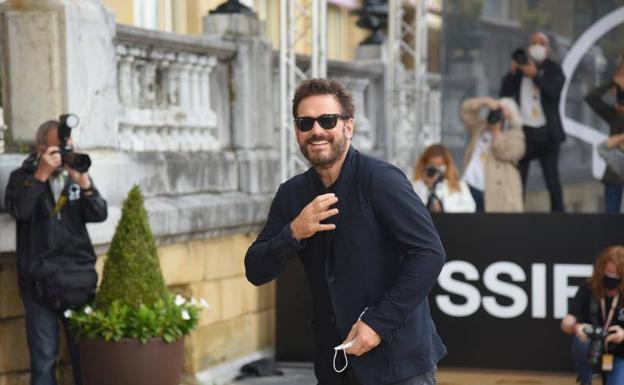 Matt Dillon luce sonrisa en Donostia