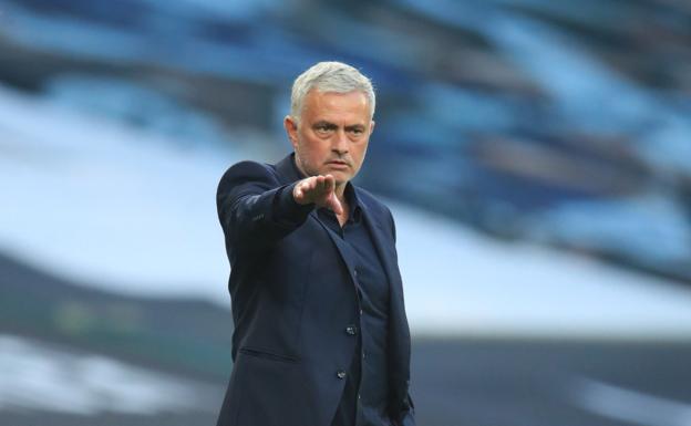 Mourinho y otros entrenadores, bajo la lupa de Netflix en 'The Playbook'