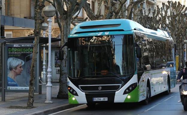 Lurraldebus prevé recuperar el 80% de sus viajeros en octubre